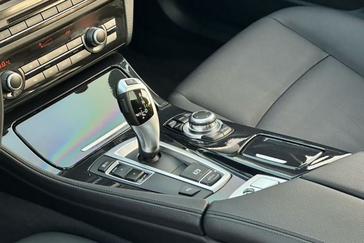 Used BMW 5 Series 2014 520i Touring Edition
