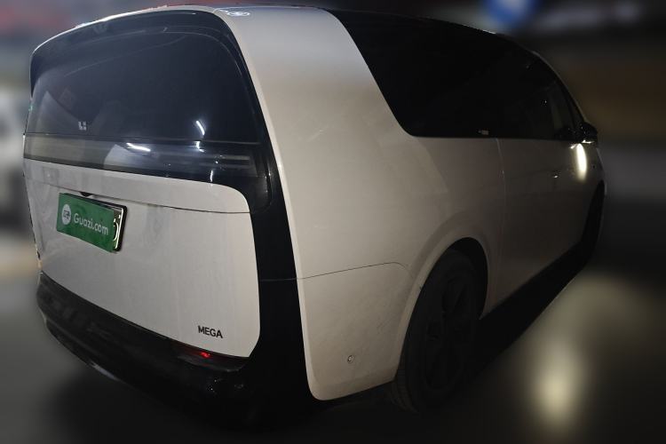 Used Li Auto MEGA 2024 Ultra Model