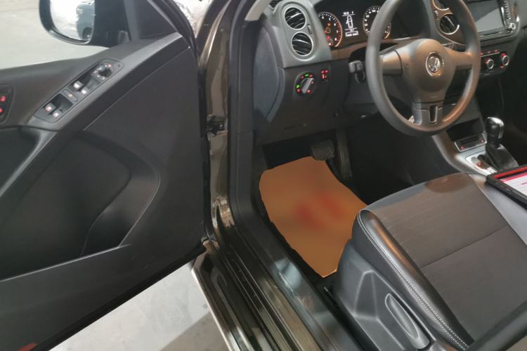 Used Volkswagen Tiguan L 2016 300TSI Automatic Two-Wheel Drive Trend Edition