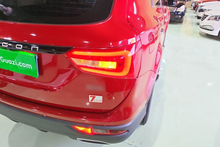 Used Dongfeng Fengon 580 2021 Revised ☆ Star Edition 1.8L Manual Elite Version Right Rear Taillight