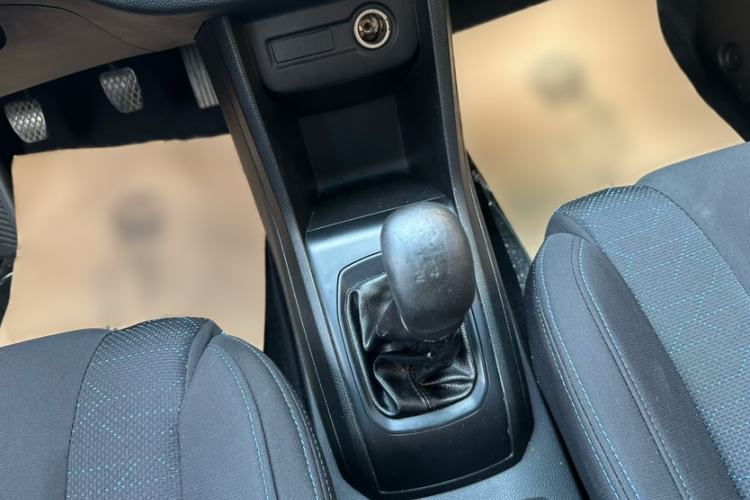 Used Baojun 310 2016 1.2L Manual Value Edition
