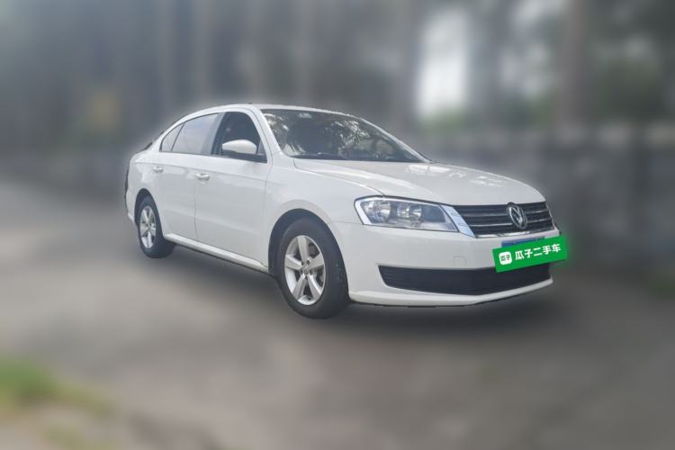 Used Volkswagen Lavida 2013 Revised Classic 1.6L Automatic Fashion Edition