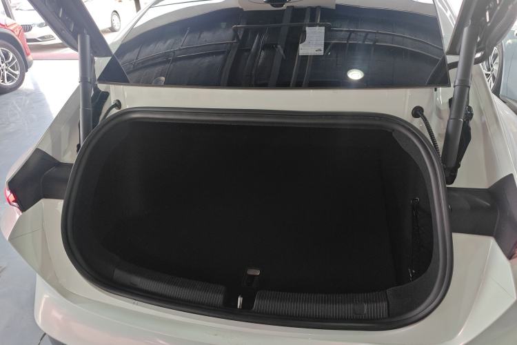 Used Nio ET5 2022 75 kWh