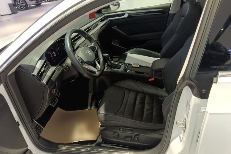 Used Volkswagen FAW-Volkswagen CC 2023 380TSI Striking Edition