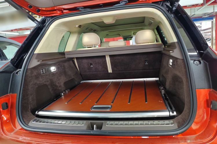 Used Hima AITO M9 2024 Range-Extended Ultra Version 52 kWh 5-Seater Model
