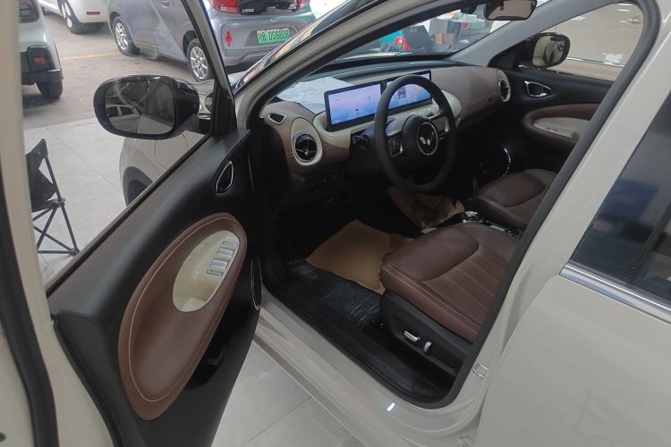Used Wuling Bingo 2023 410 km Lingxi Deluxe Edition
