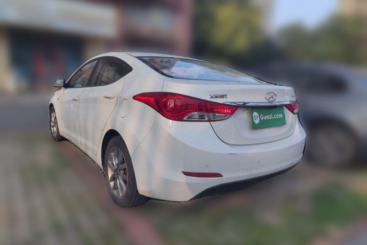 Used Hyundai Elantra (5th Generation / Langdong) 2015 1.6L Automatic Fashion Model