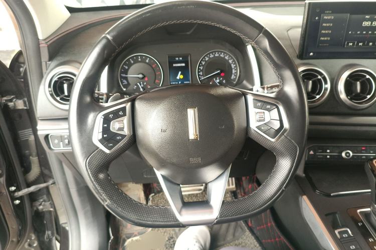 Used Wey VV5 2017 2.0T Ultra-Luxury Version Steering Wheel