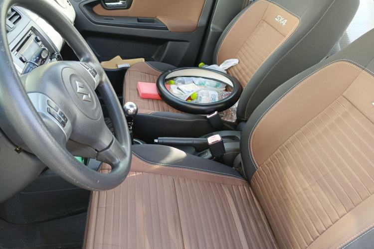 Used Suzuki SX4 2013 1.6L Manual CoolRide Model