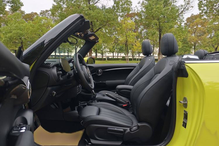 Used MINI MINI 2023 2.0T COOPER S CABRIO Artist
