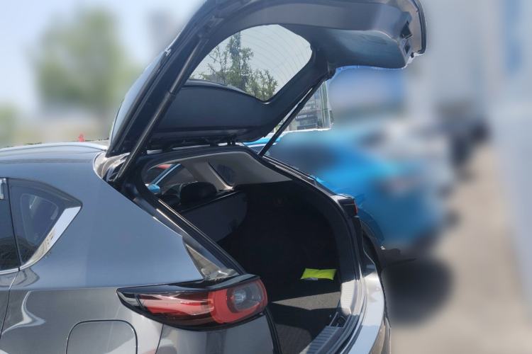 Used Mazda CX-5 2022 2.0L Automatic Two-Wheel Drive Zhiya Version Trunk