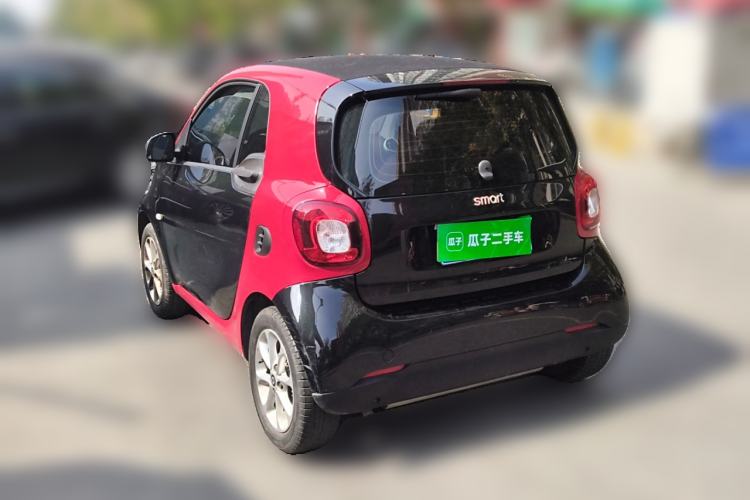 Used smart fortwo 2018 1.0L 52kW Hardtop Dynamic Version China V
