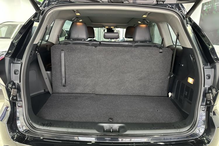 Used Toyota Highlander 2018 2.0T Four-Wheel Drive Prestige Version 7 Seats China VI Standard
