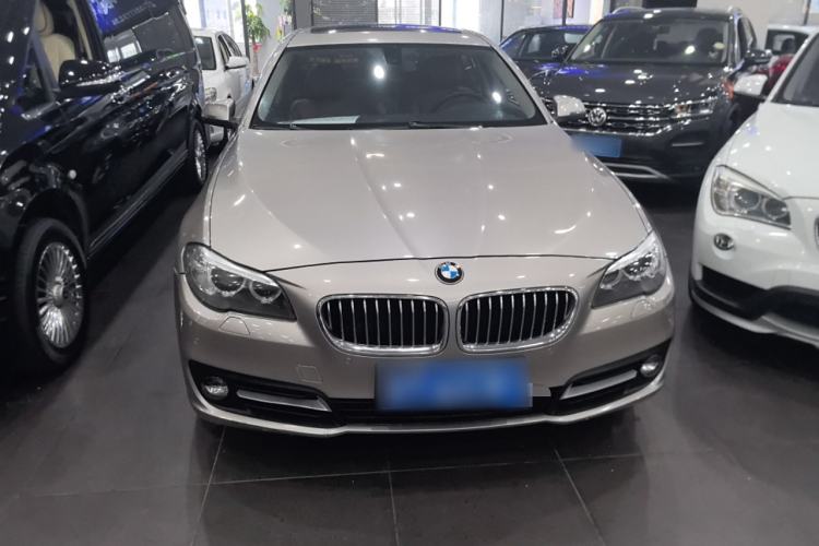 Used BMW 5 Series 2014 520i Elegant Edition
