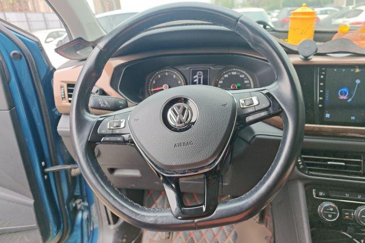 Used Volkswagen Tharu 2020 280TSI Two-Wheel Drive Comfort Edition China VI Standard Steering Wheel