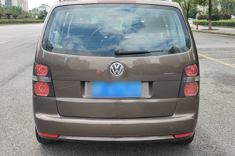 Used Volkswagen Touran 2013 1.4T Manual Comfort Edition 5-Seater
