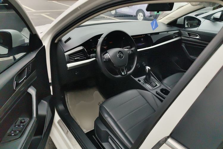 Used Volkswagen Lavida 2022 1.5L Automatic Comfort Edition
