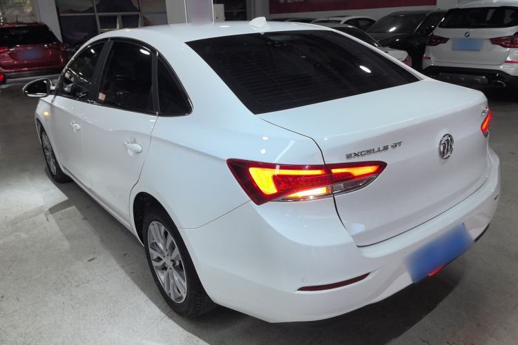 Used Buick GT 2021 1.3T Automatic Mild Hybrid Elite Version
