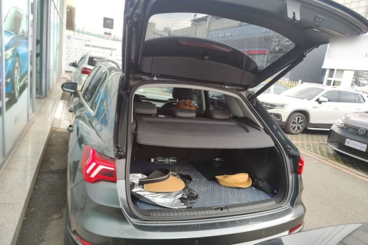 Used Audi Q3 2023 35 TFSI Fashion Dynamic Model (1.4T)
