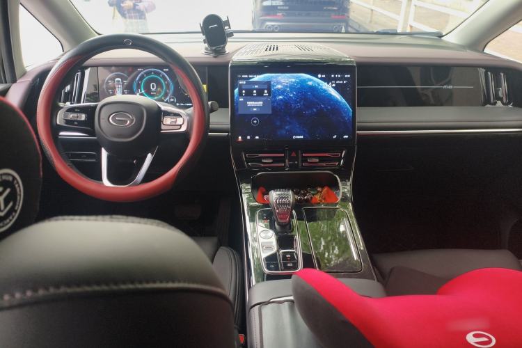 Used GAC Trumpchi M8 2024 Master Series 400T Prestige Edition Center Console