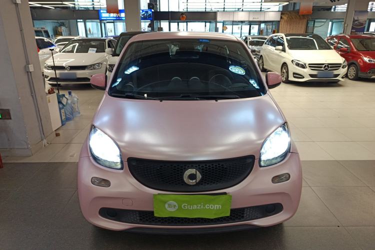 Used smart forfour 2016 1.0L 52 kW Dynamic Edition
