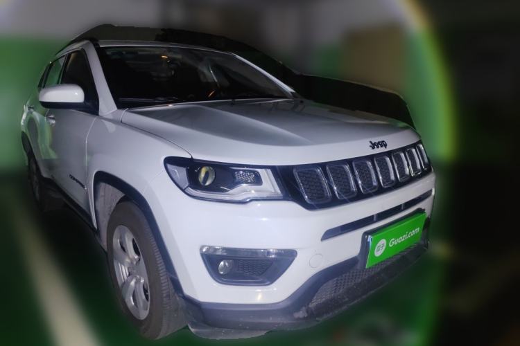 Used Jeep Compass 2017 200T Automatic Family Edition
