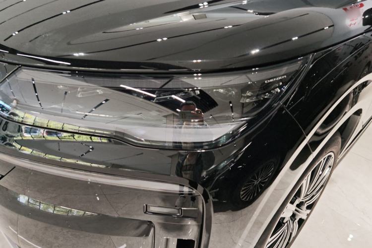Used Denza N9 2025 Prestige Version Left Front Headlight