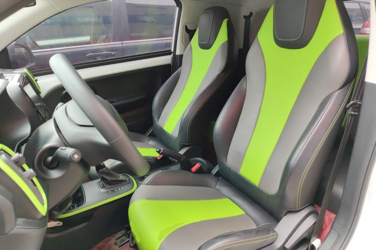 Used Roewe Clever 2021 302 km New Four-Seater Super-Efficient Version