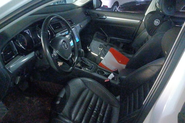 Used Volkswagen Lamando 2017 280TSI DSG Comfort Edition Left Front Seat