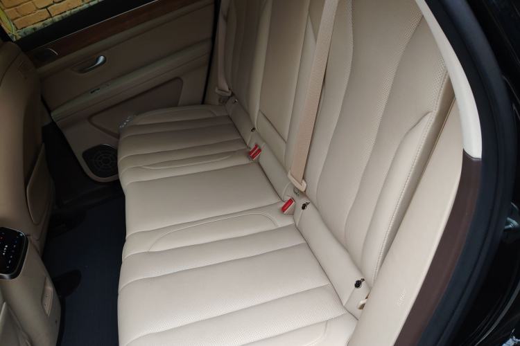 Used Hima AITO M7 2024 1.5T Intelligent Driving 4WD Max Edition 5 Seats