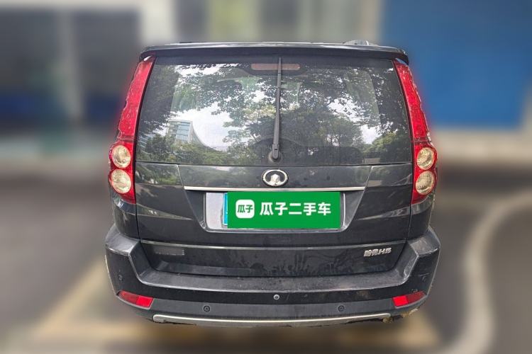 Used Haval H5 Classic 2012 ZhiZun Edition Green Silence 2.0T Automatic Two-Wheel Drive Comfortable Model