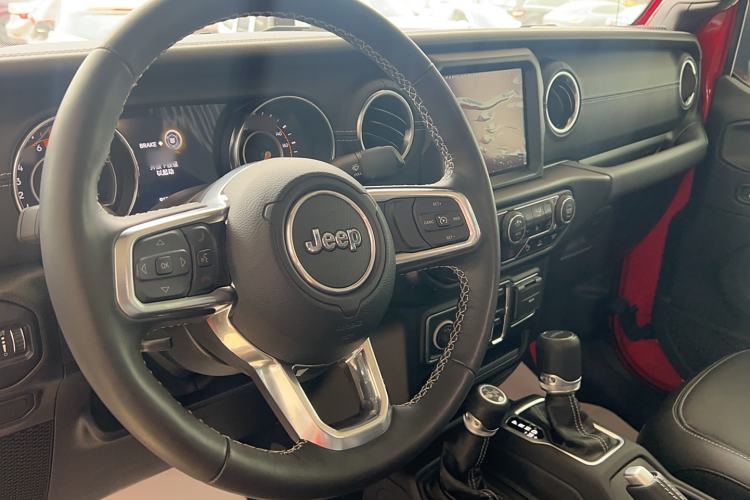 Used Jeep Gladiator 2022 3.6L Pioneer Edition
