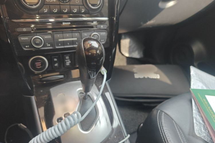 Used Renault Koleos 2014 2.5L 4x4 Comfort Edition
