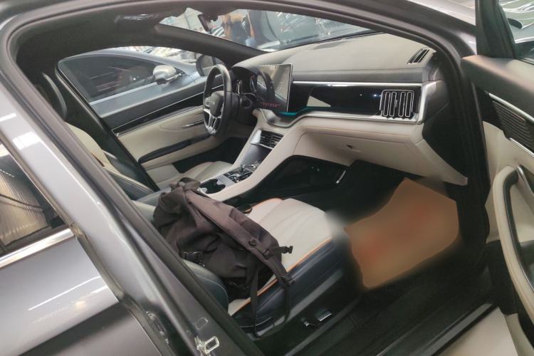 Used BYD Song PLUS New Energy 2023 Champion Edition DM-i 110KM Flagship PLUS
