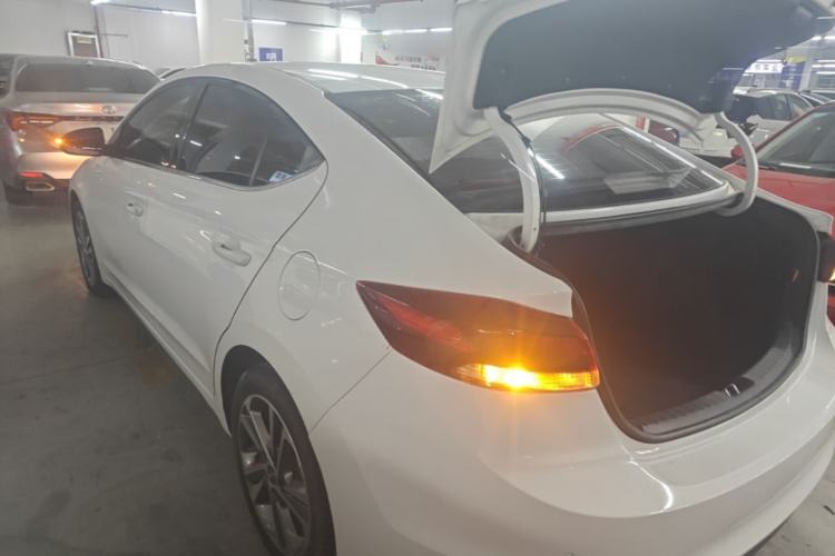 Used Hyundai Elantra (6th Generation / Lingdong) 2016 1.6L Automatic ZhiXuan – Elite Version