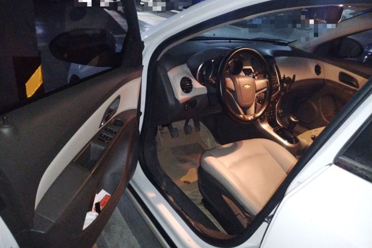 Used Chevrolet Cruze 2015 1.5L Classic SL MT