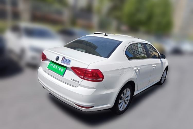 Used Volkswagen Lavida 2015 1.6L Automatic Comfort Edition Rear Right 45 Deg