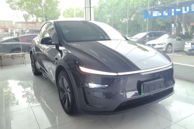 Used Tesla Model Y 2025 Rear-Wheel Drive First Edition Exterior 1