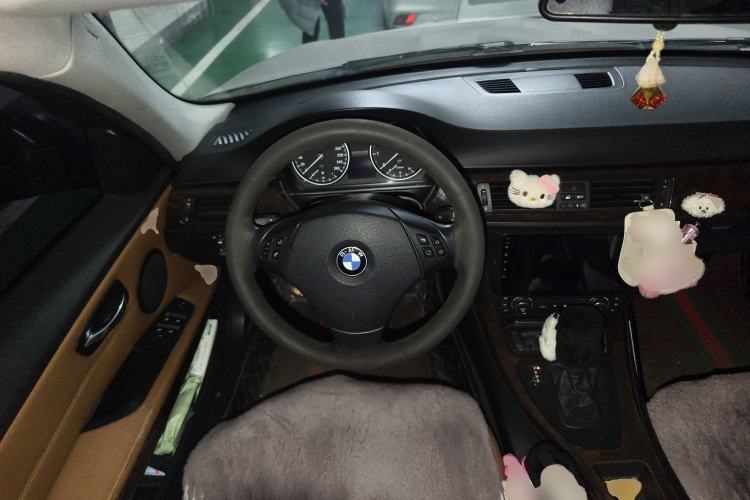 Used BMW 3 Series 2010 320i Sport Edition Steering Wheel