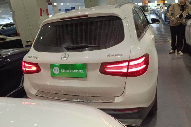 Used Mercedes-Benz GLC 2016 GLC 300 4MATIC Dynamic Model
