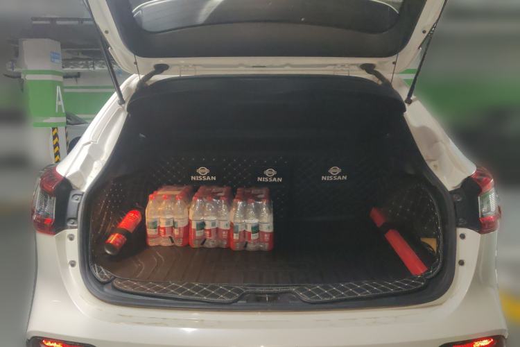 Used Nissan Qashqai 2022 2.0L CVT XV Premier Luxury Edition Trunk