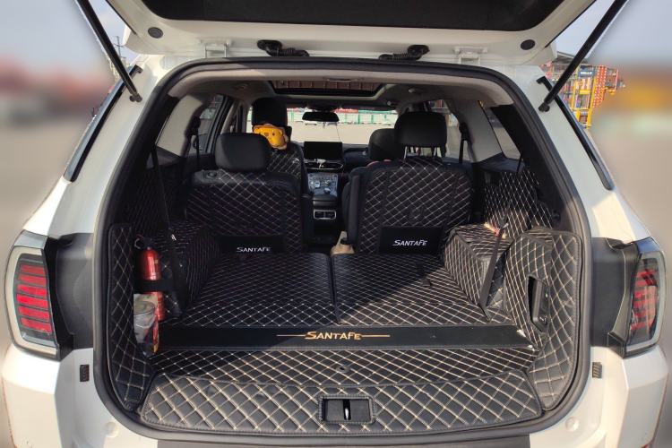 Used Hyundai Santa Fe 2023 Traveler 380T GDi Automatic Two-Wheel Drive GLX Elite Edition