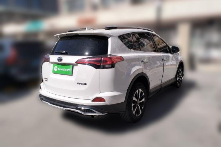 Used Toyota RAV4 2016 2.0L CVT Two-Wheel Drive Comfort Edition China V Standard
