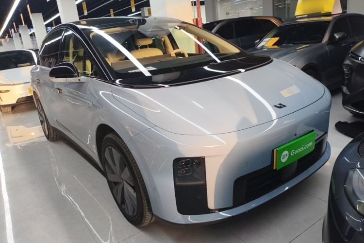 Used Li Auto i8 2025 Model Standard Version
