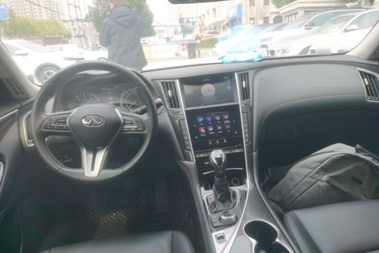 Used Infiniti Q50L 2018 2.0T Comfort Edition China VI Standard