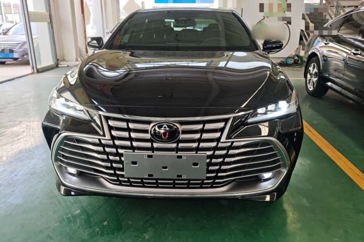 Used Toyota Avalon 2024 Dual-Motor 2.0L Luxury Edition

