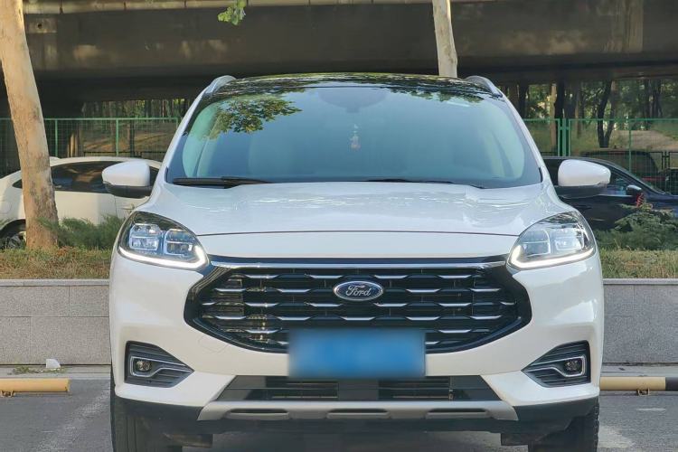 Used Ford Escape 2020 EcoBoost 245 Four-Wheel Drive Titanium Edition