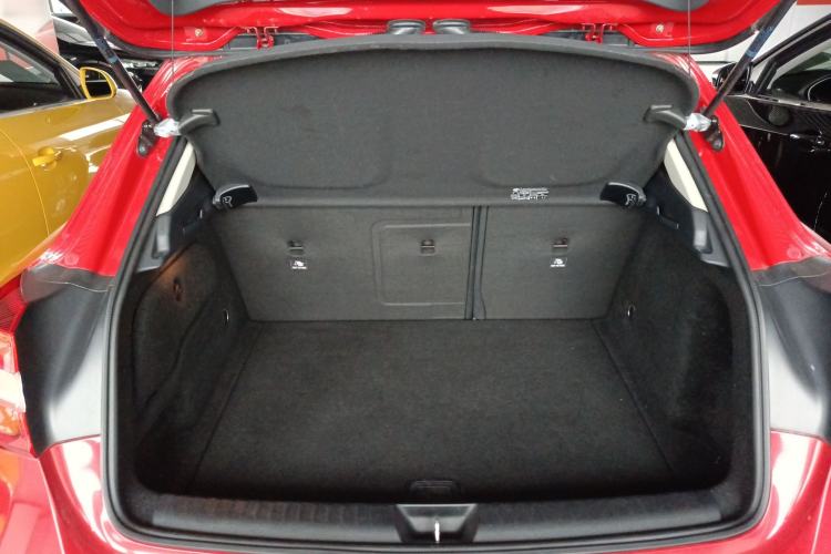 Used Mercedes-Benz GLA 2016 GLA 200 Sport Edition Trunk