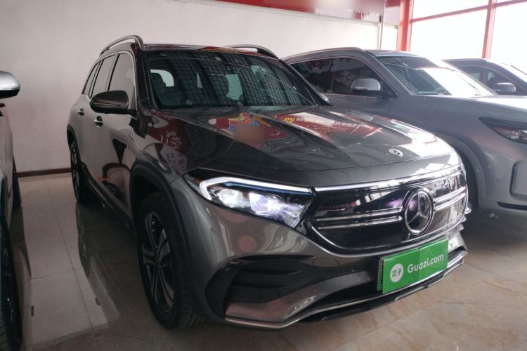 Used Mercedes-Benz EQB 2023-Year Restyled EQB 350 4MATIC
