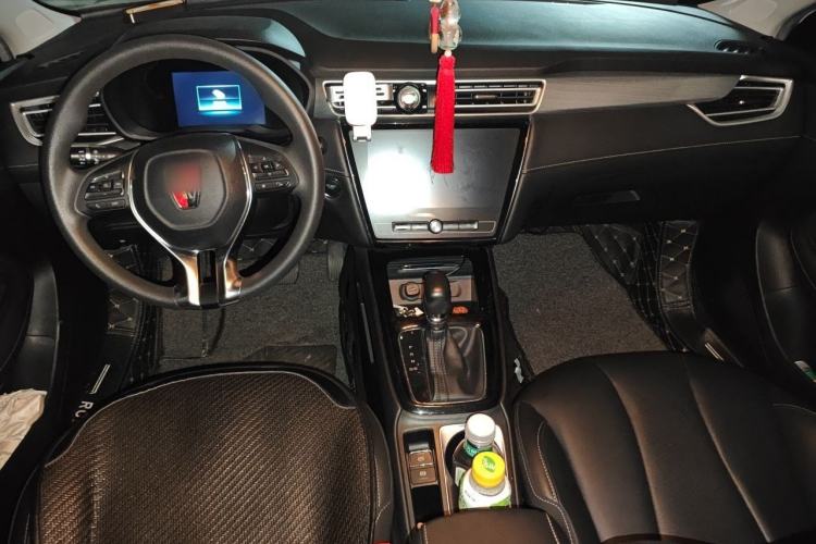 Used Roewe i5 2020 1.5L Automatic 4G Connect Luxury Flagship Edition